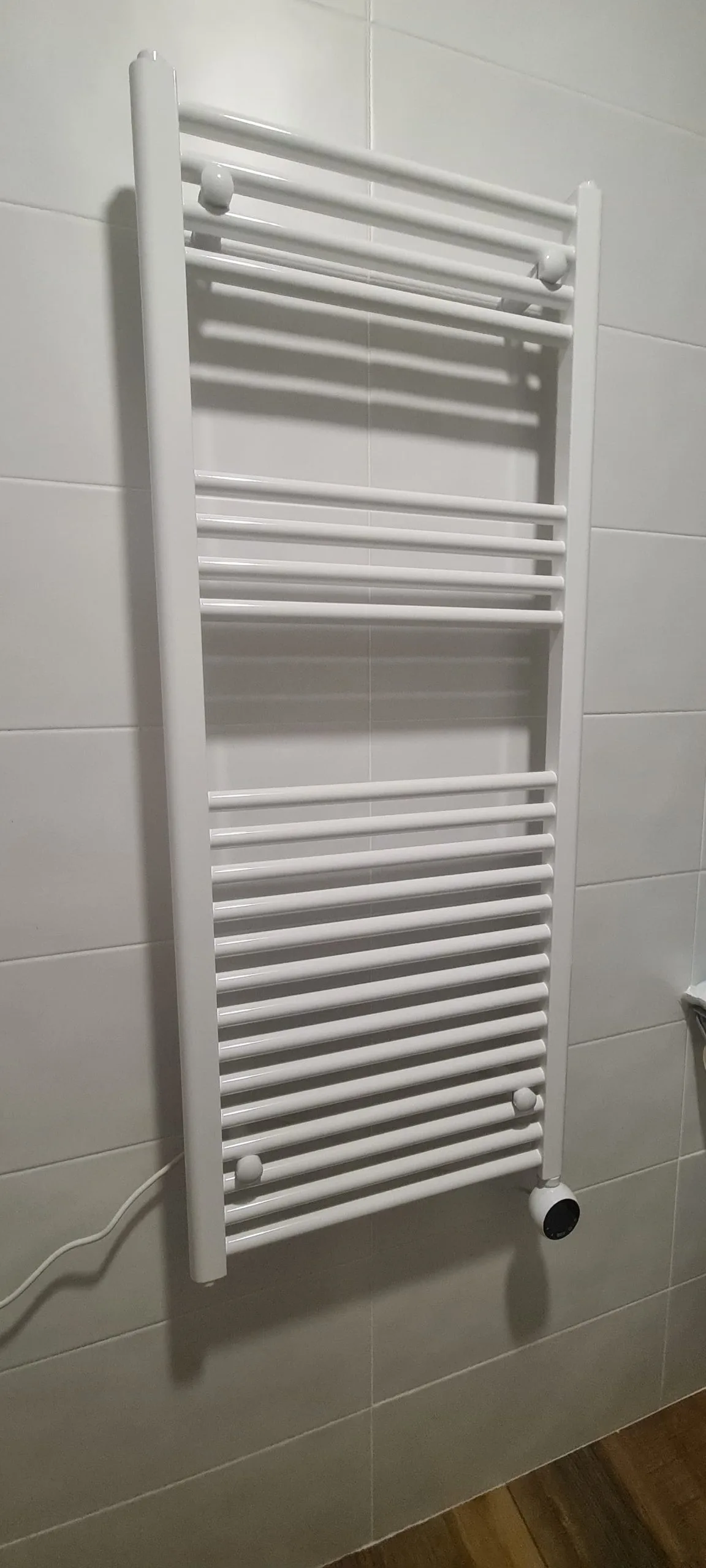 Toalheiro Elétrico Roca Victoria 300W Cromado 800x500mm A816640C00 - Image 5